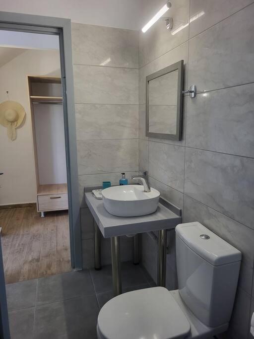Greek Memories Boutique Studio فاليراكي المظهر الخارجي الصورة